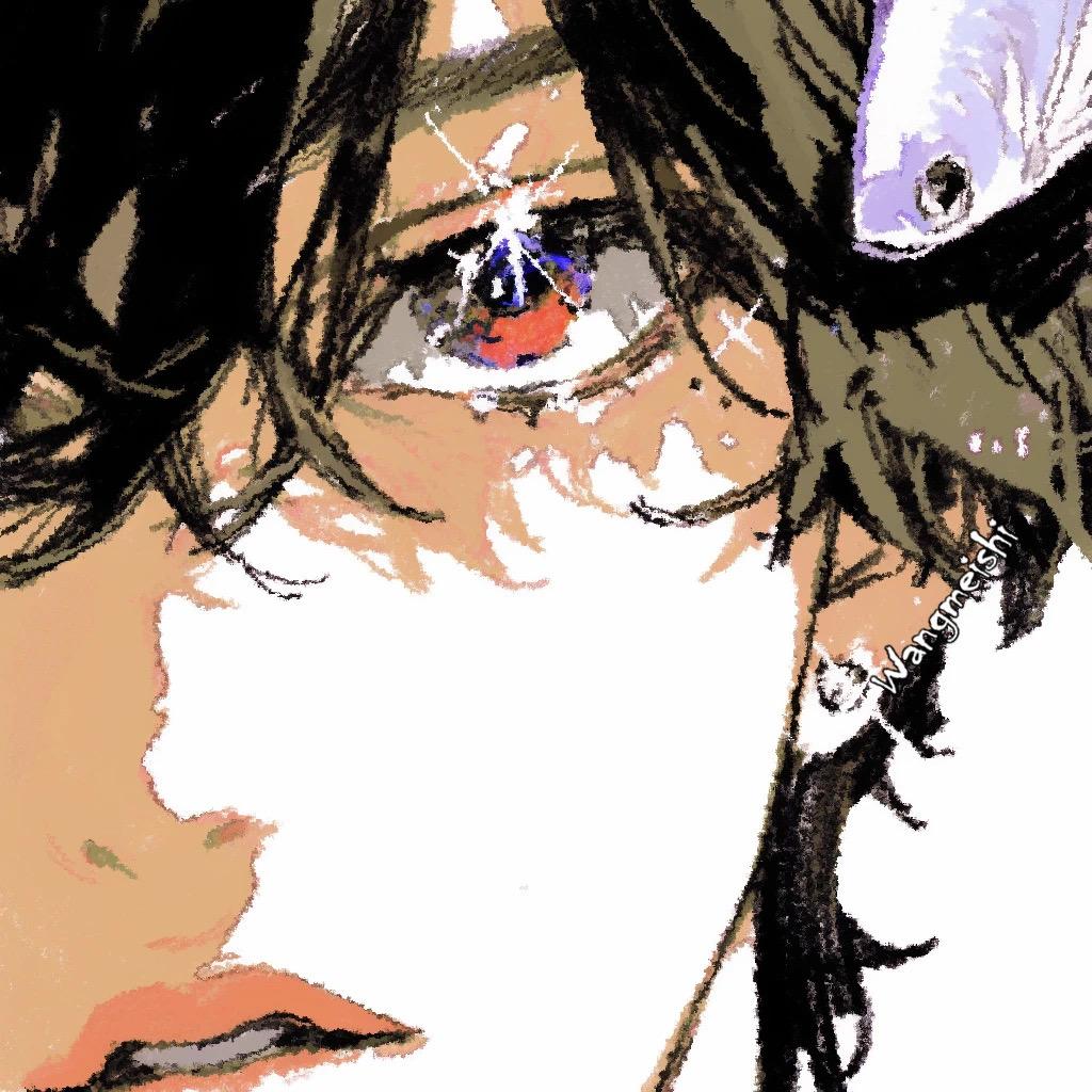 骑老奶奶闯红灯被旋转拉屎的屎壳郎创飞