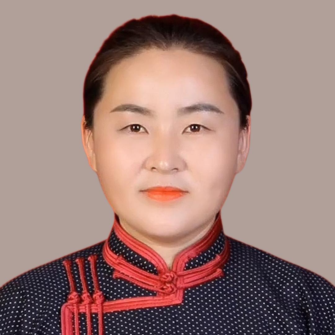 牧驼人娜日娜