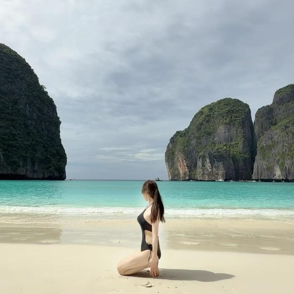 不知名美女-