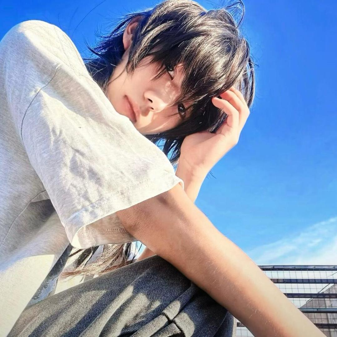 莹