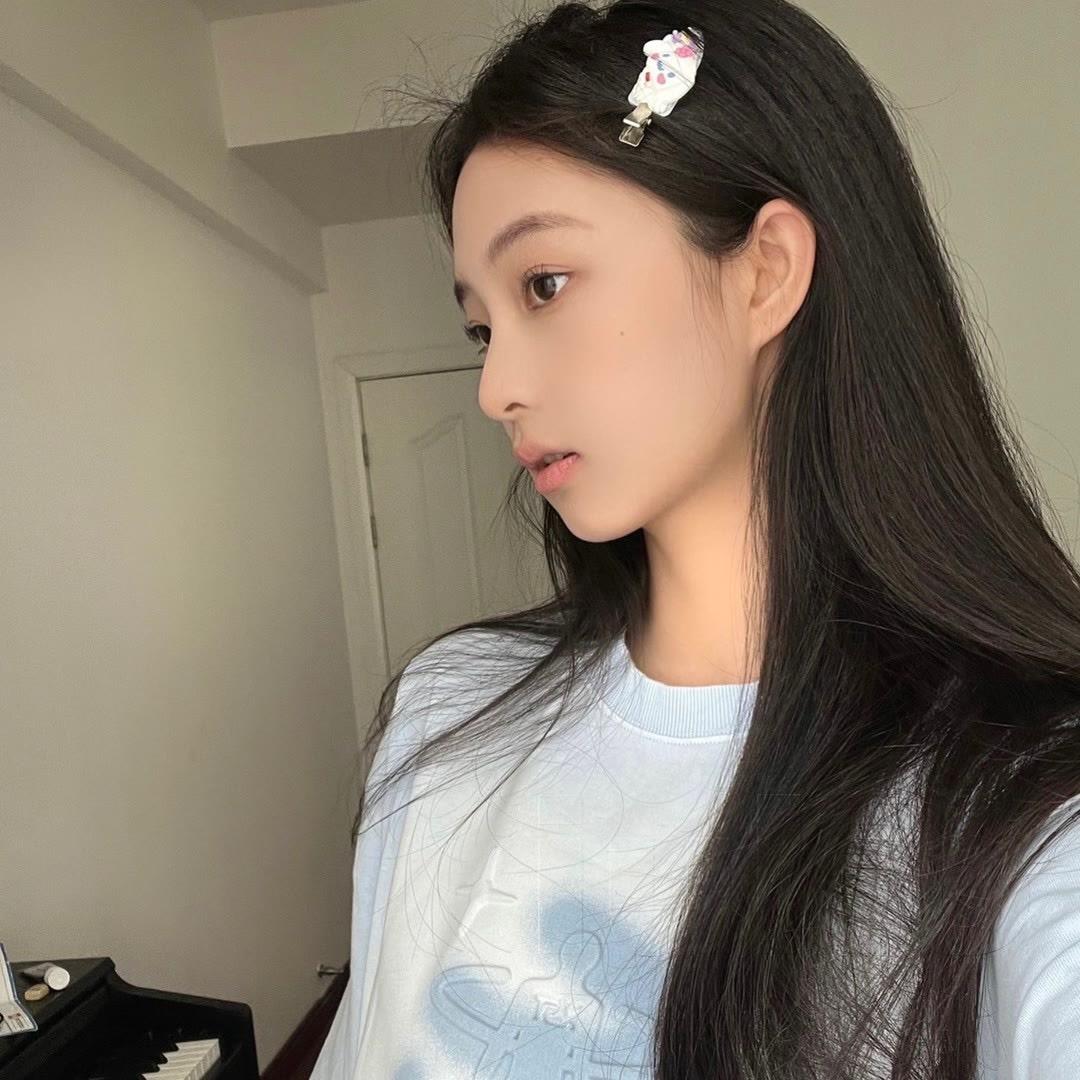 张晗婧