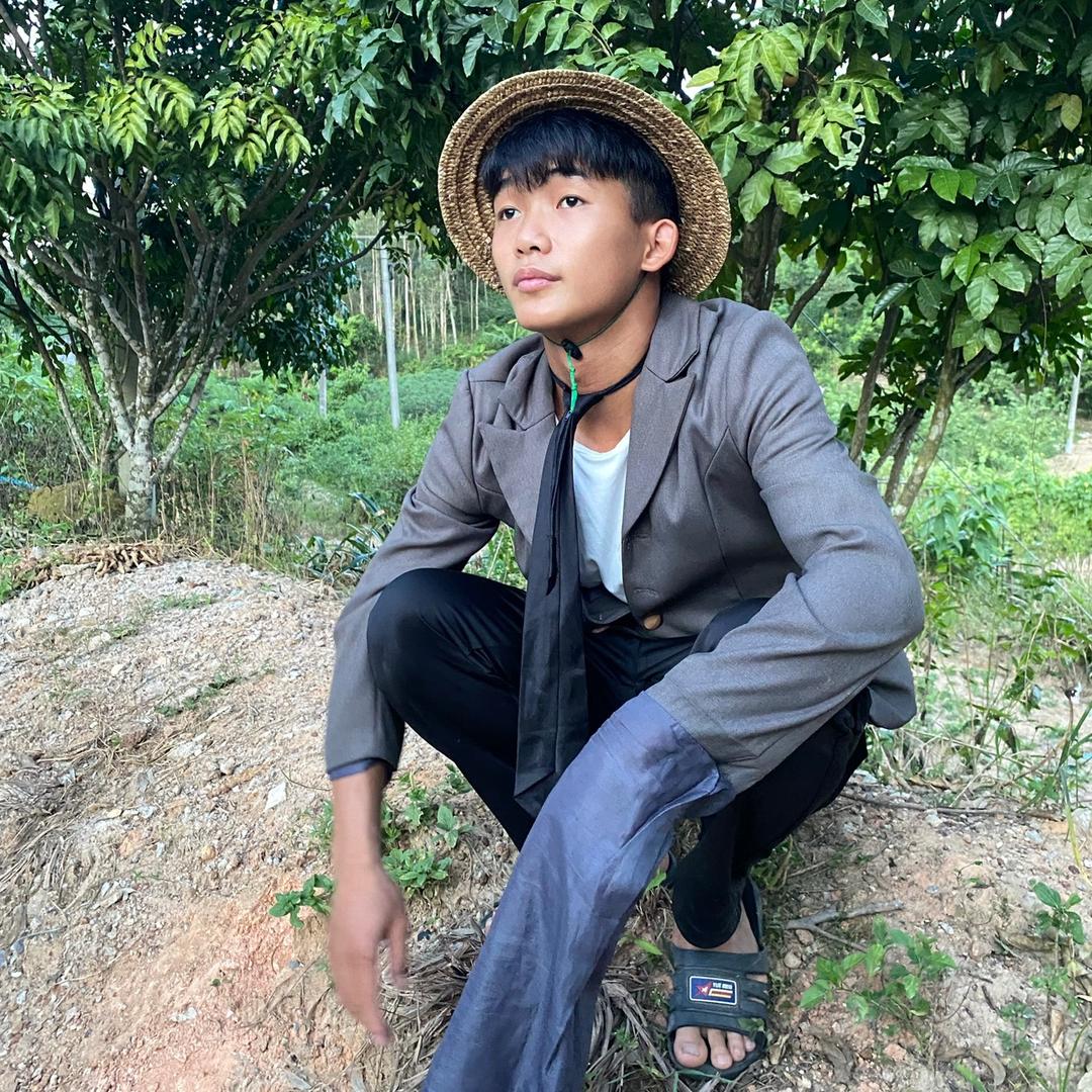 小强『在努力💪』