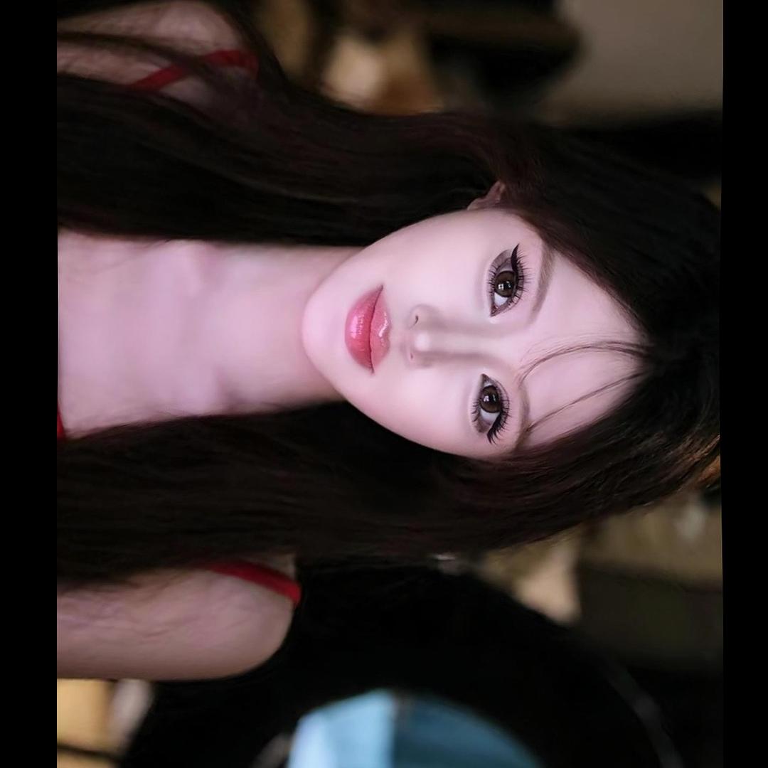 迪丽热七  ^