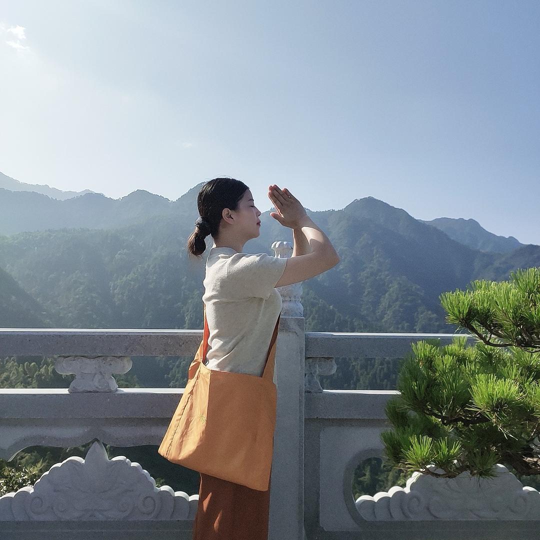 玲听风说