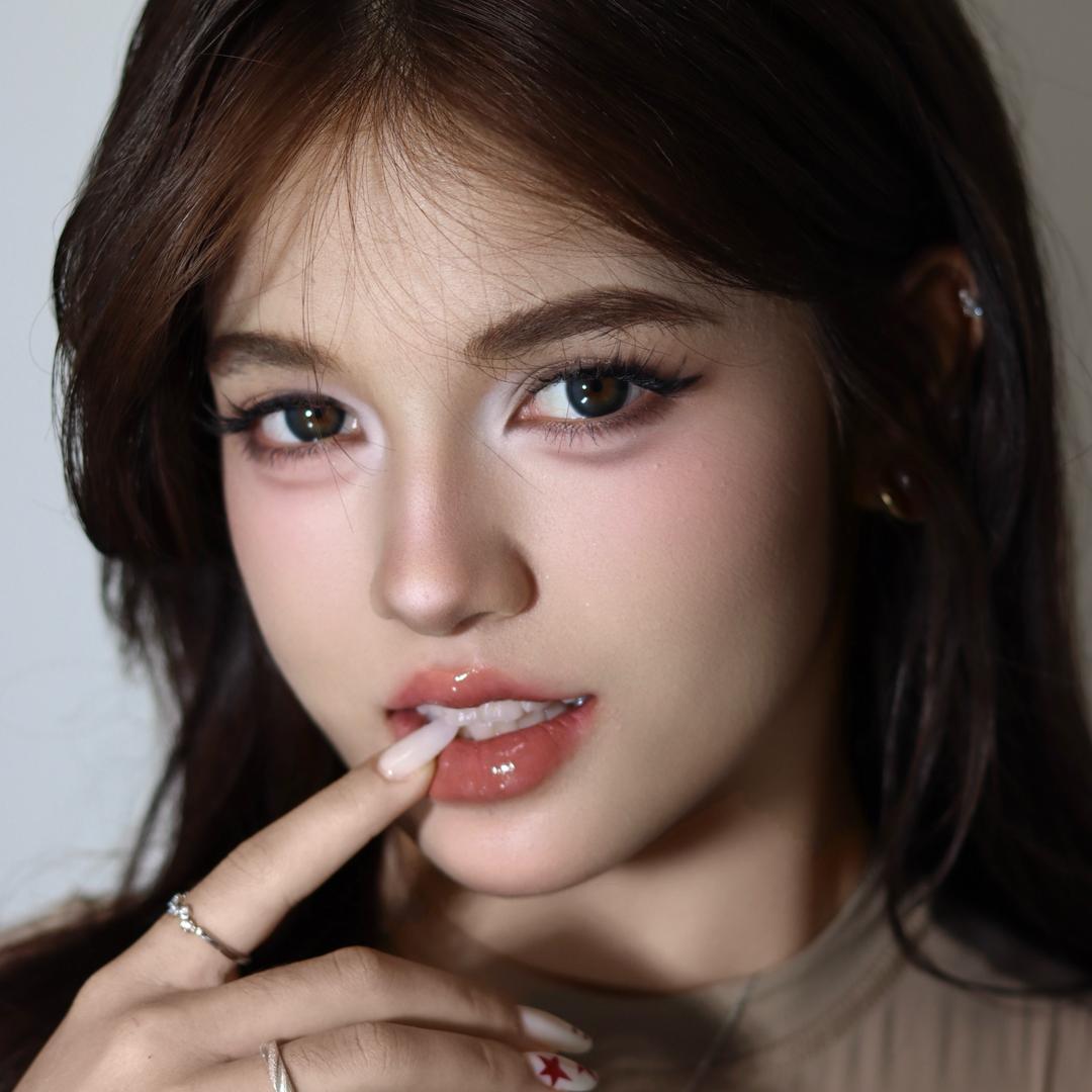 妮莉*
