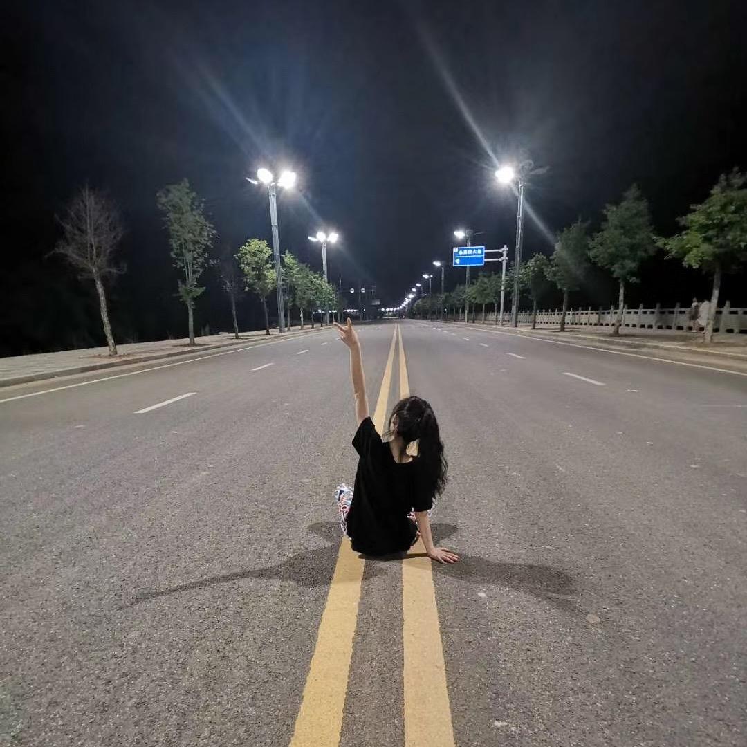 月月CC的脱单圈