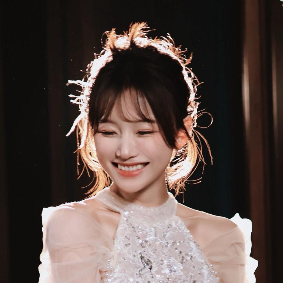 爱看菲菲子（演员晏子菲）