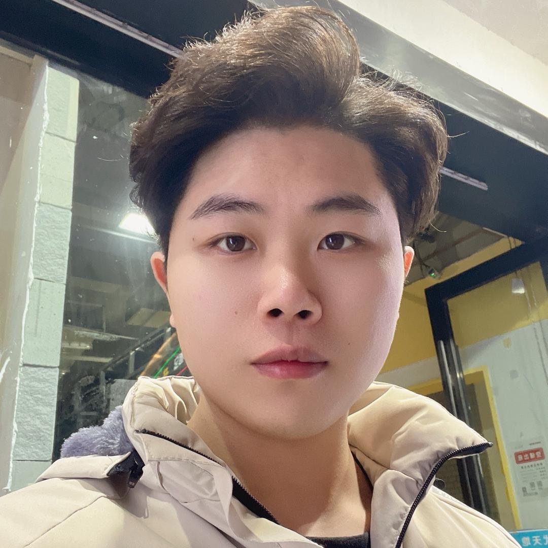 你听，有人在笑