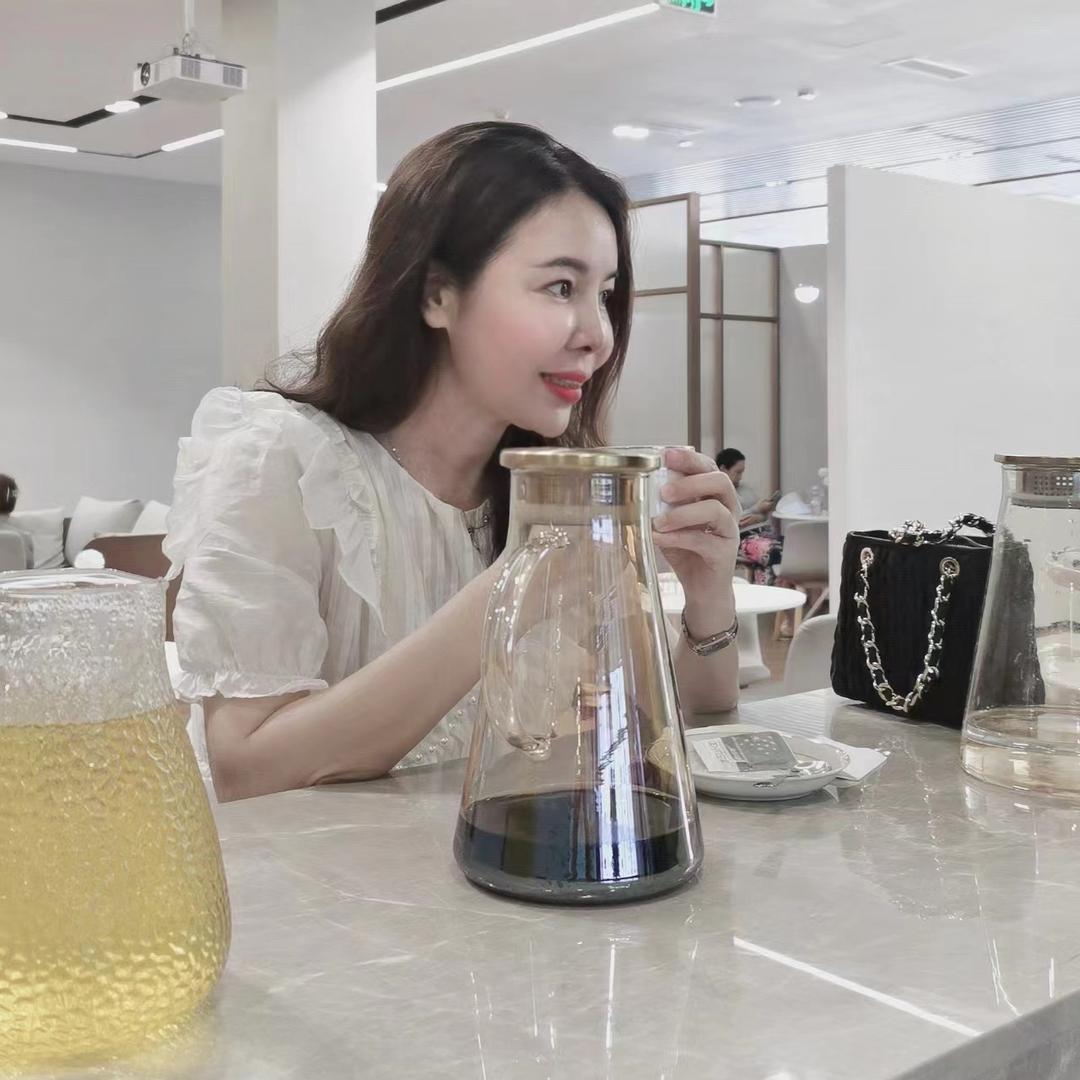 芸妮护肤品严选店