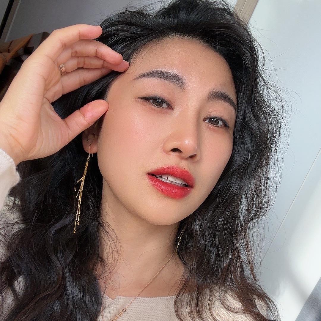 村花🌸万人迷  美业人 （柯桥戳眉毛）