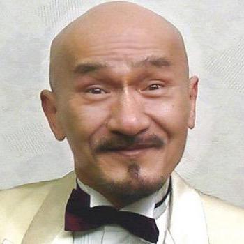 鉴宝达人反腐斗士头像