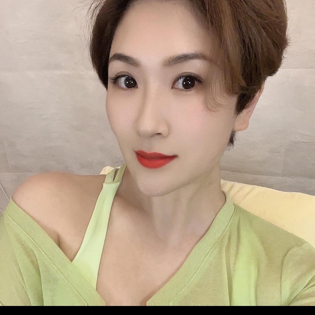 婧子（一点点）
