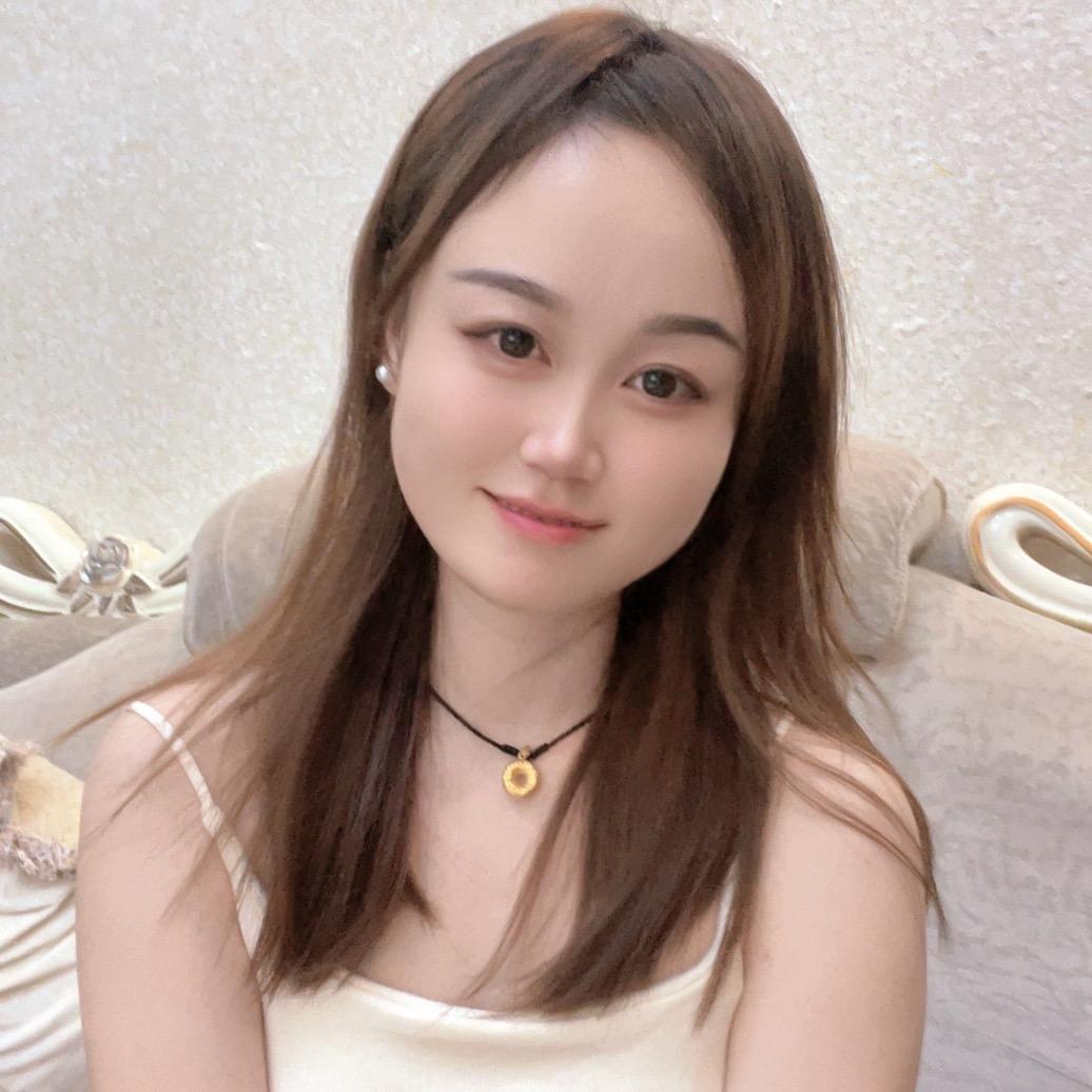 糖糖🍭小丫头