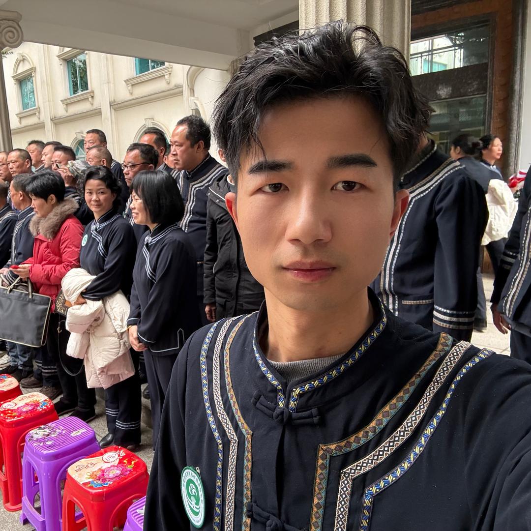 苗王子