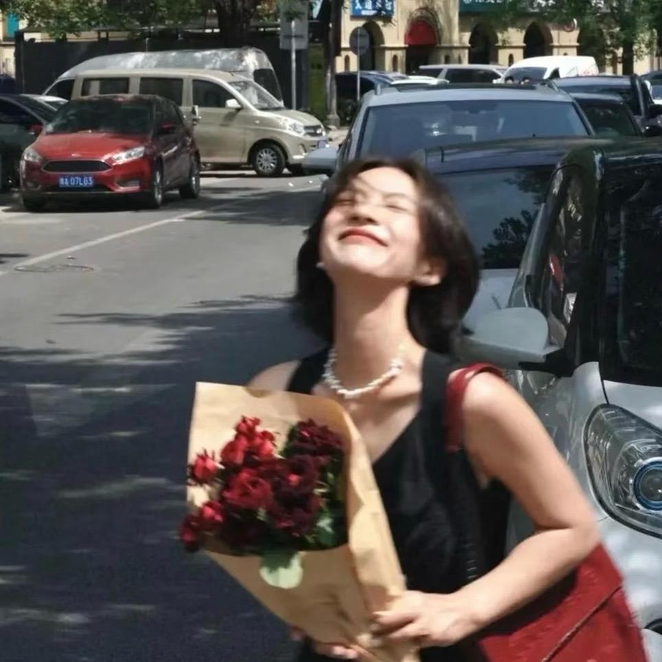 小阿阿晨-