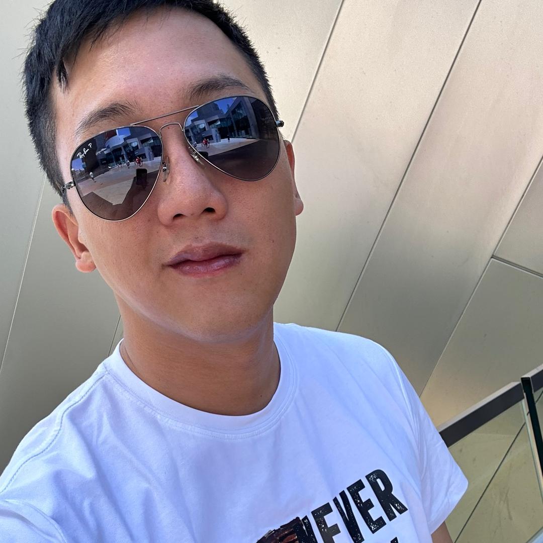 走路帶風不帶刺