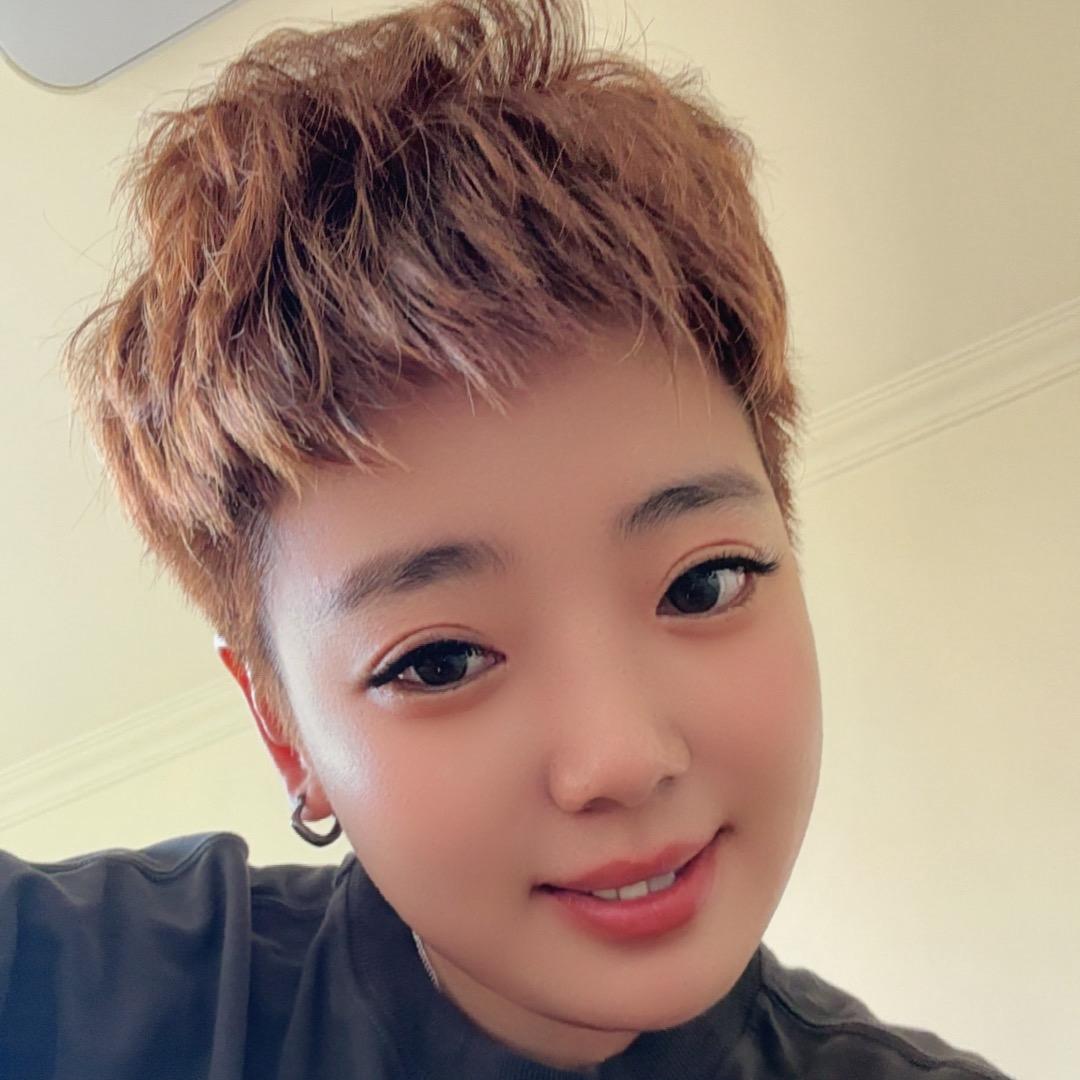 任𝓡𝑒𝓃 ᥫᩣ加薪✔