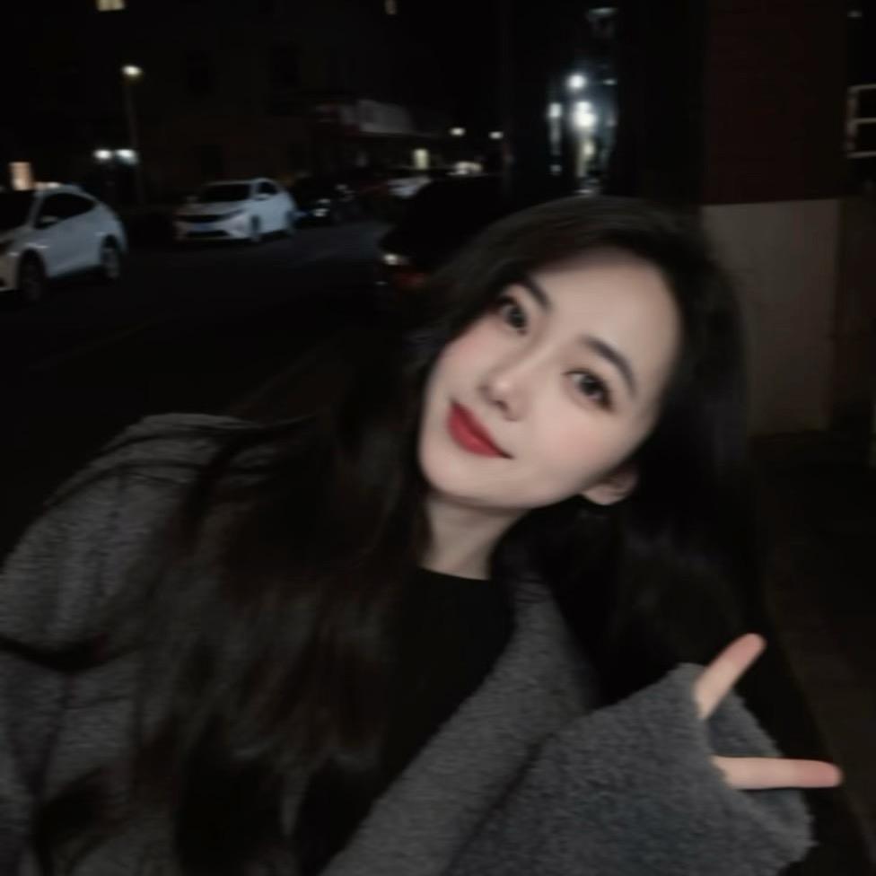 @爱吃鱼的猫猫🐱