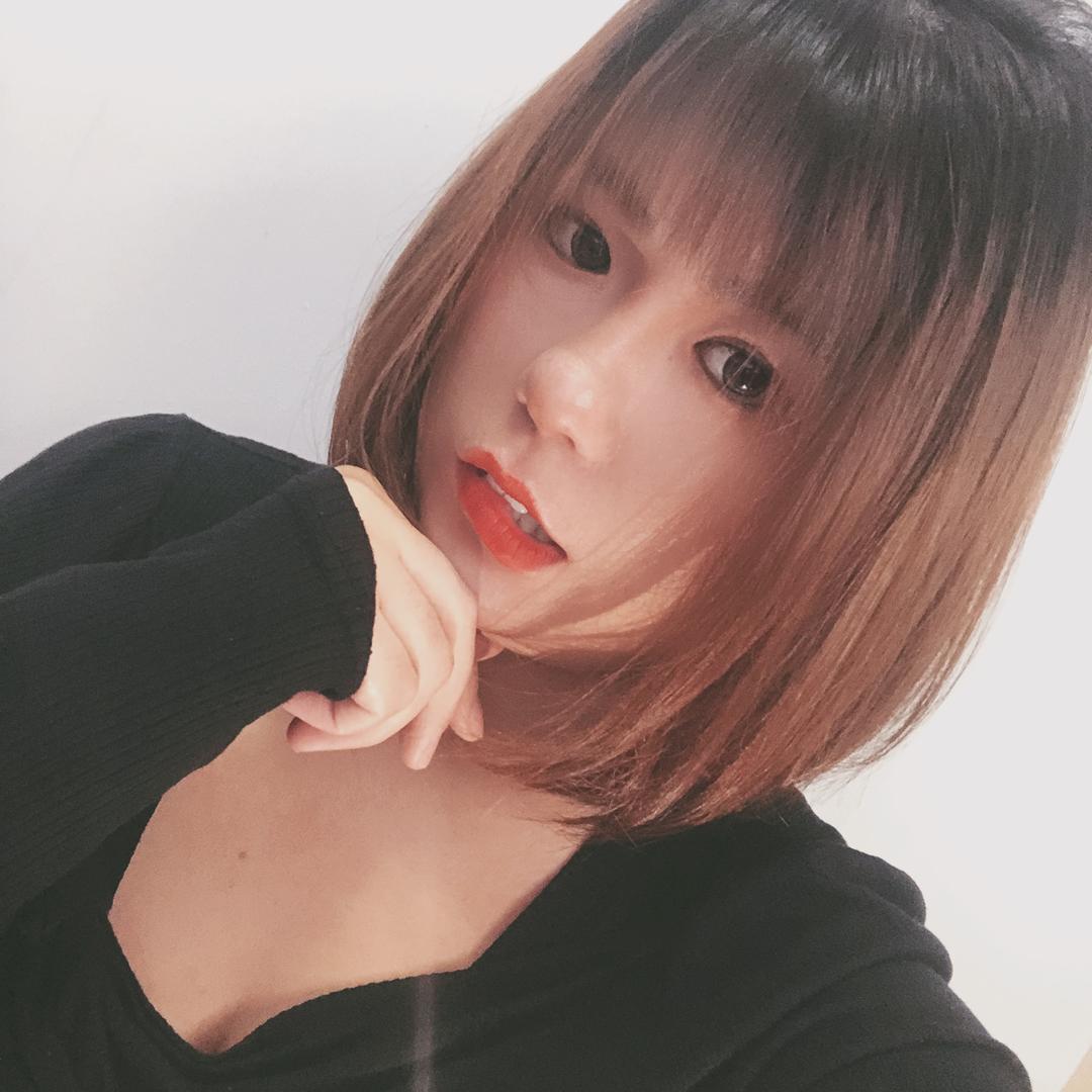 我比多肉更多肉