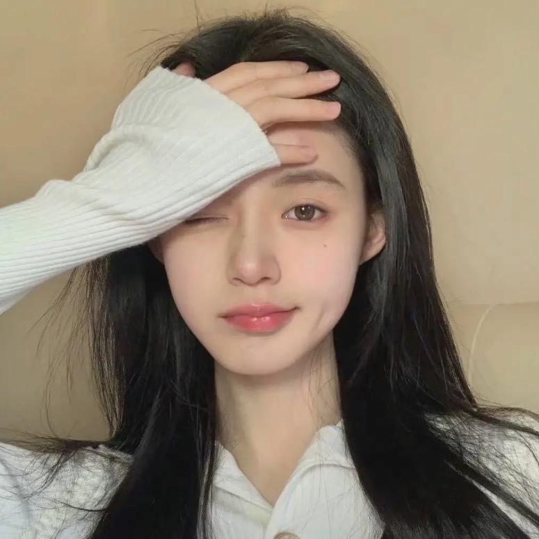 小月.