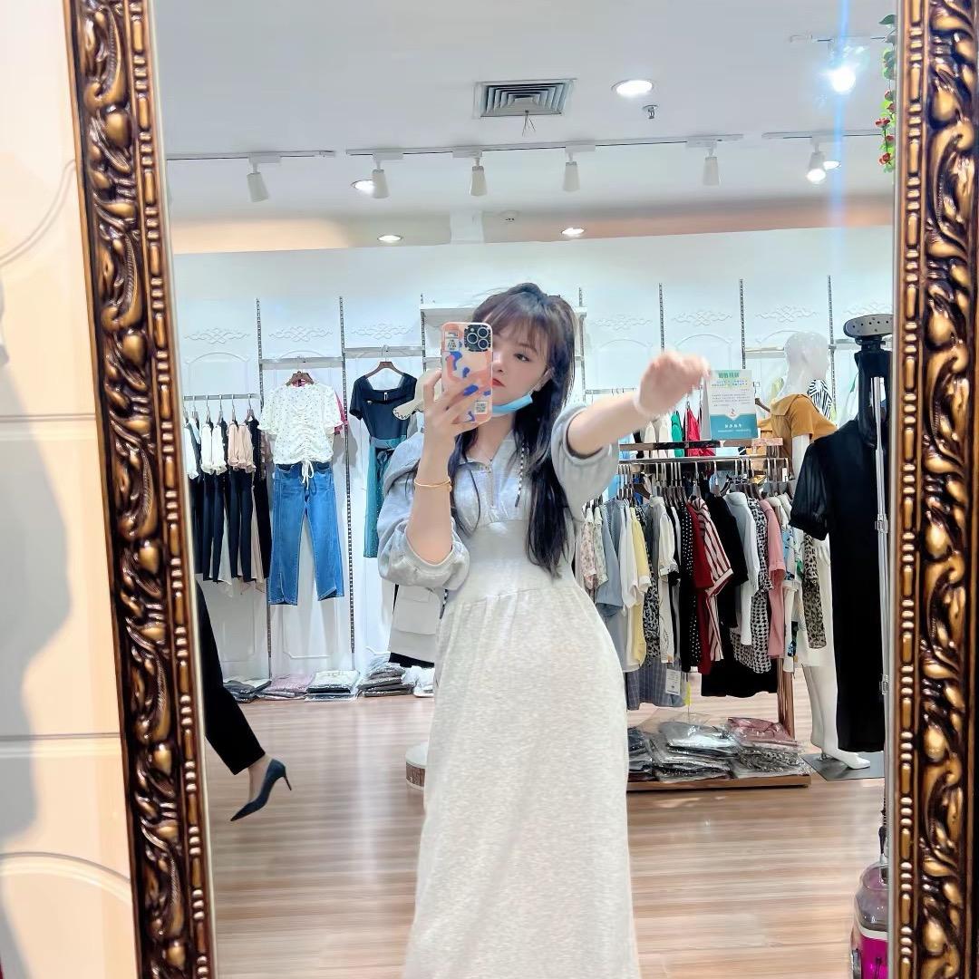 阳光☀️果粒～陈🌼