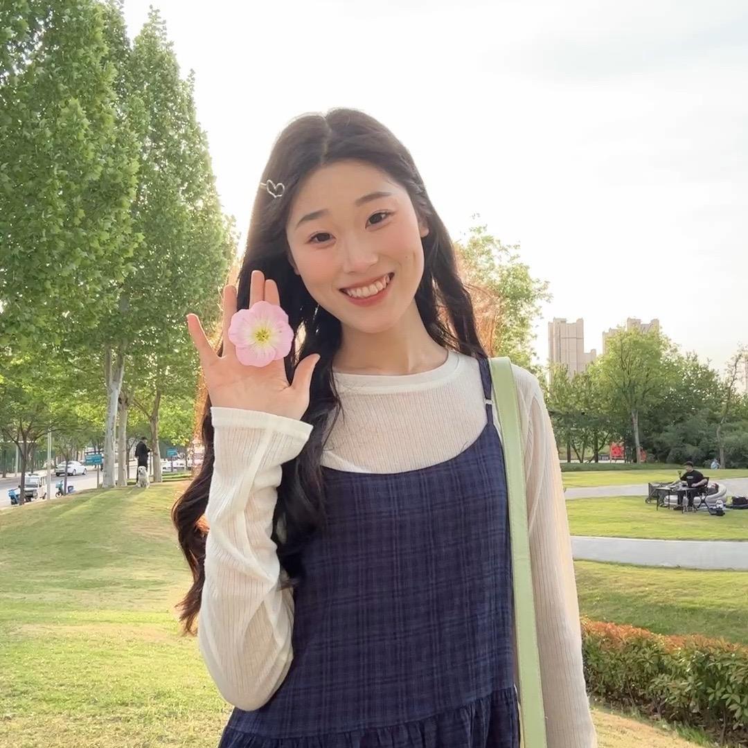 @达不刘（穿搭版.