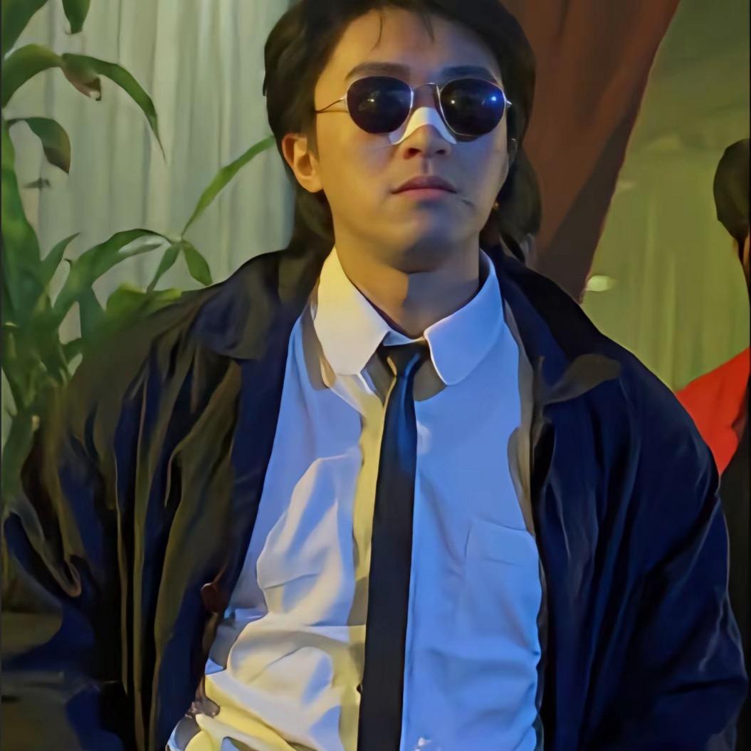 在黑夜里相爱