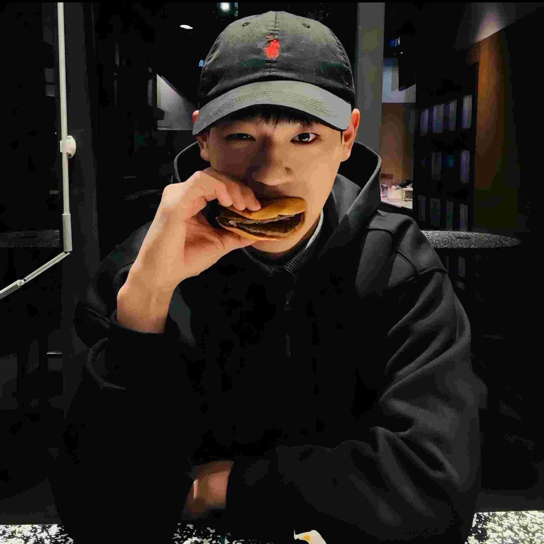 阿卓