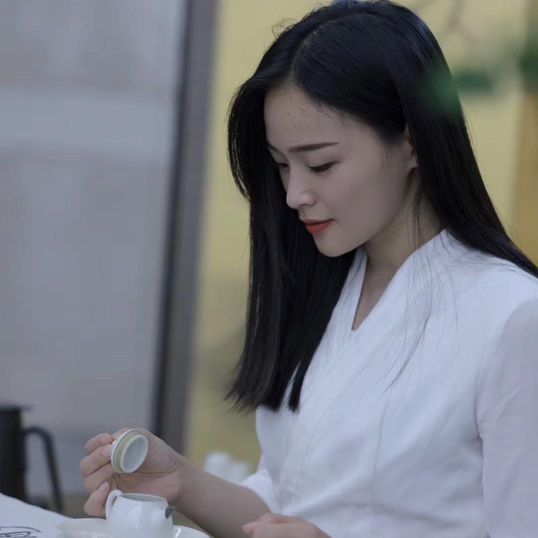 茶厝里