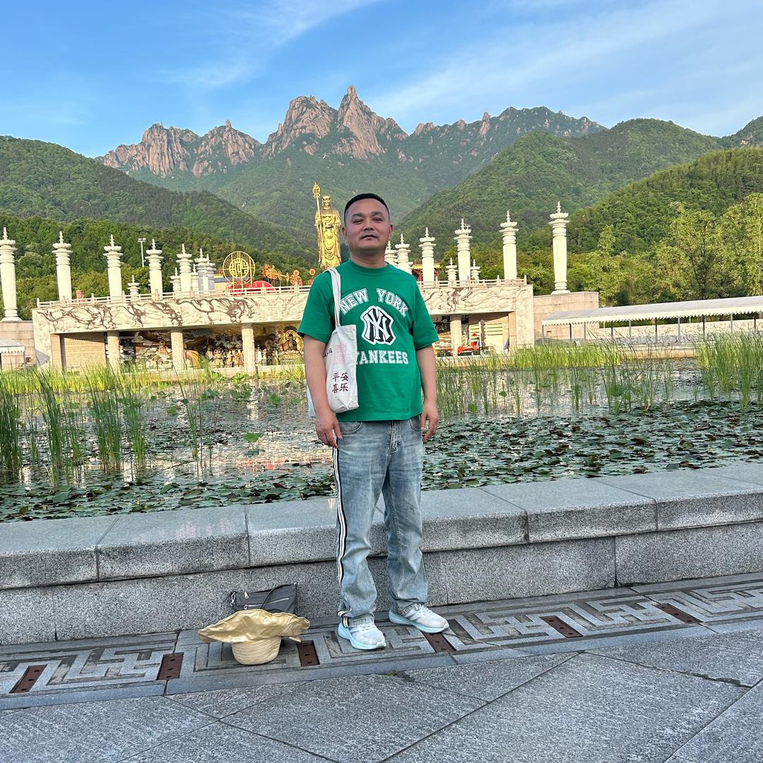 世服二楼鸿恒服饰2 6 9 1号