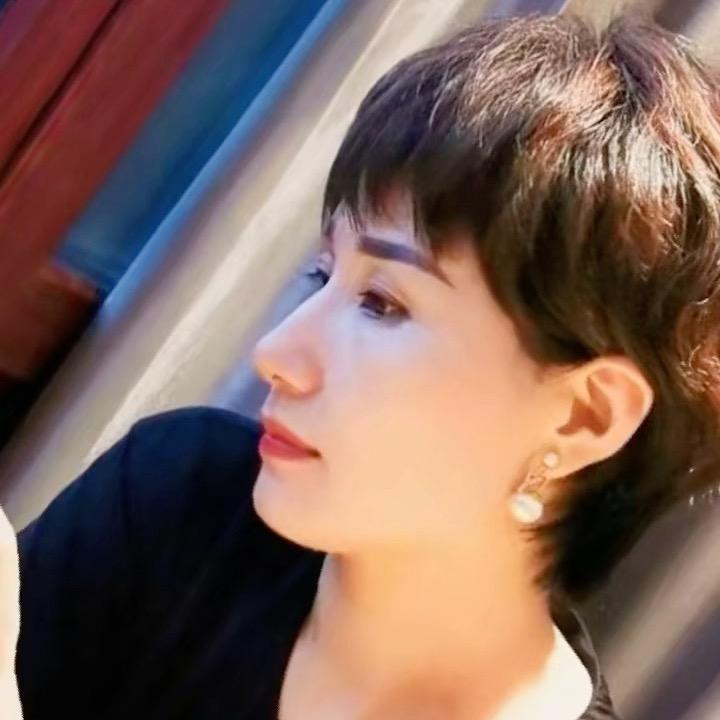 苏州路虎姐