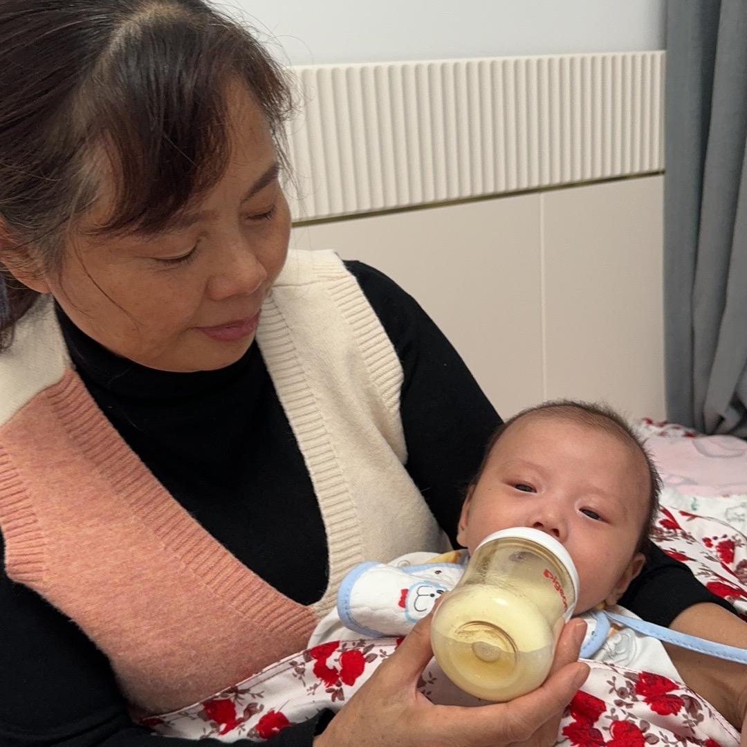 孟奶奶向前冲