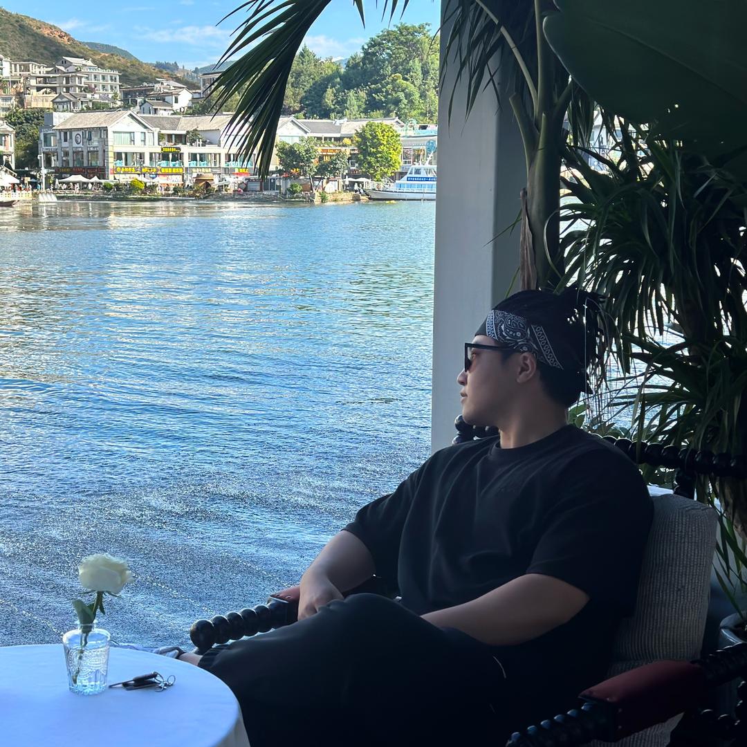 铁魄24H健身—明凯