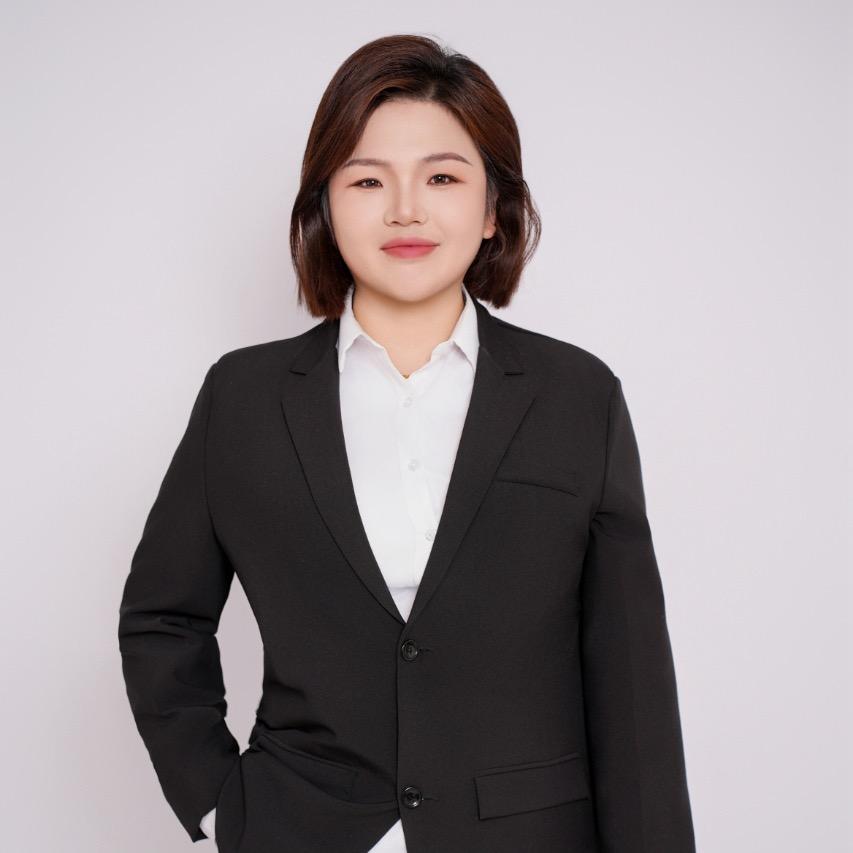 初见婚恋周老师
