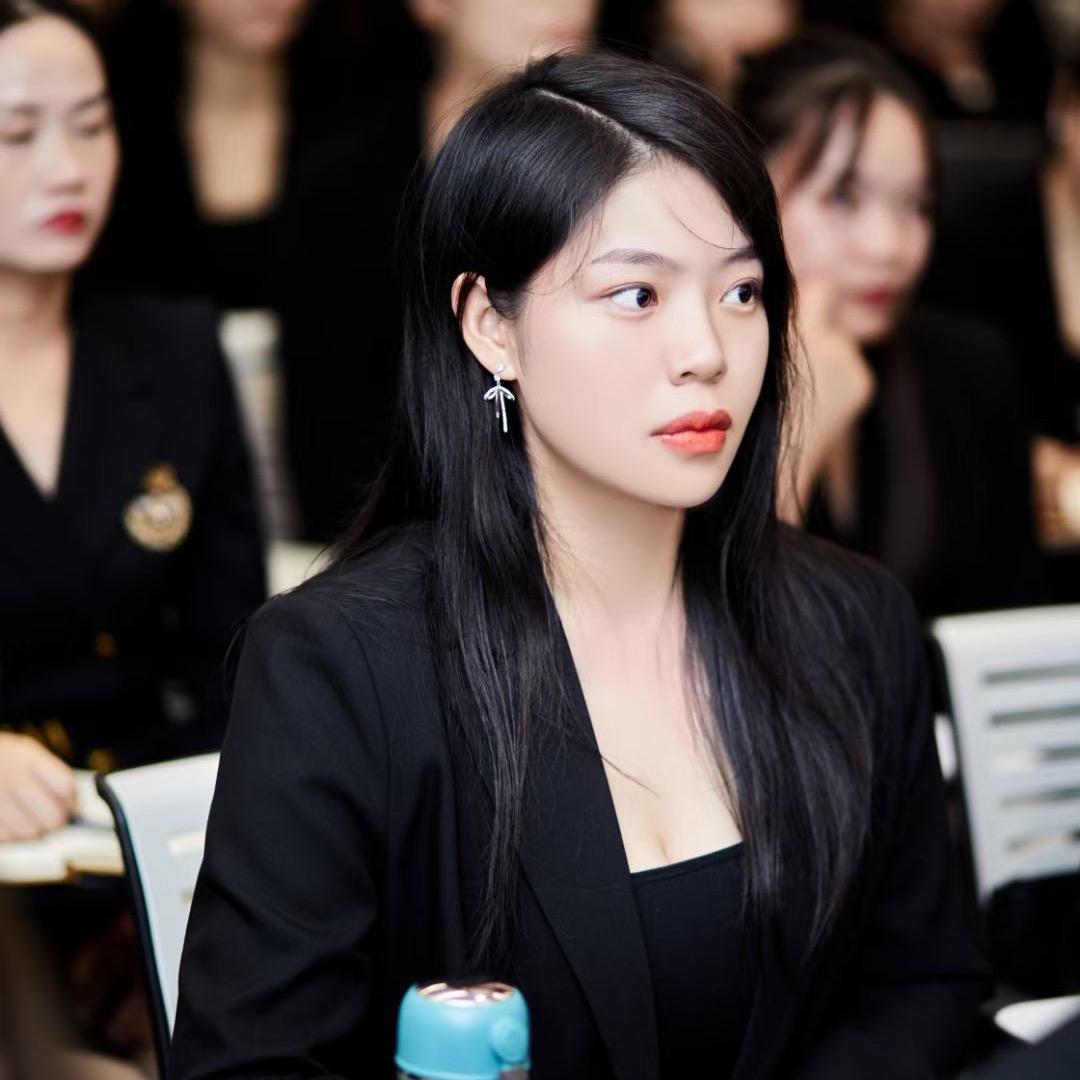 东莞移动美业小兰兰（带徒弟）