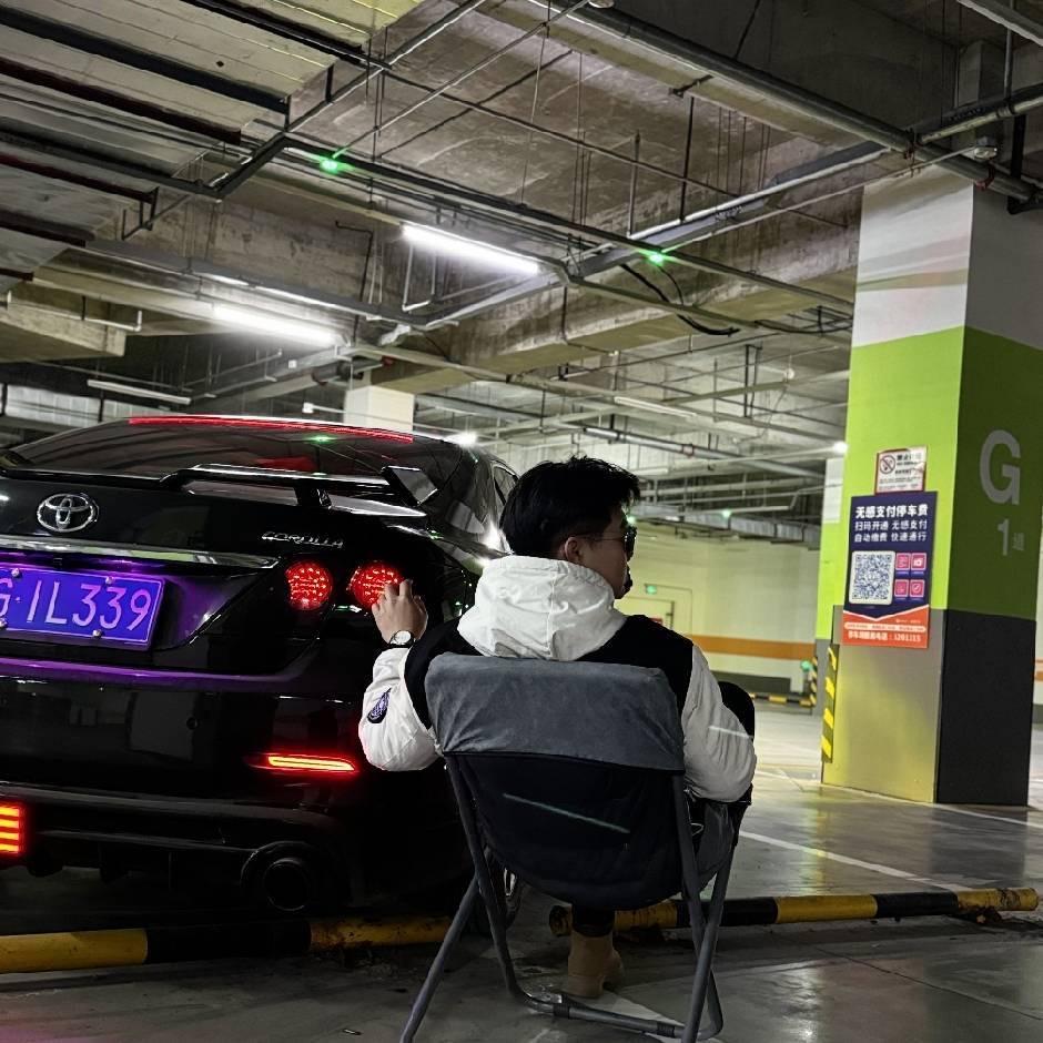 劉竑洋
