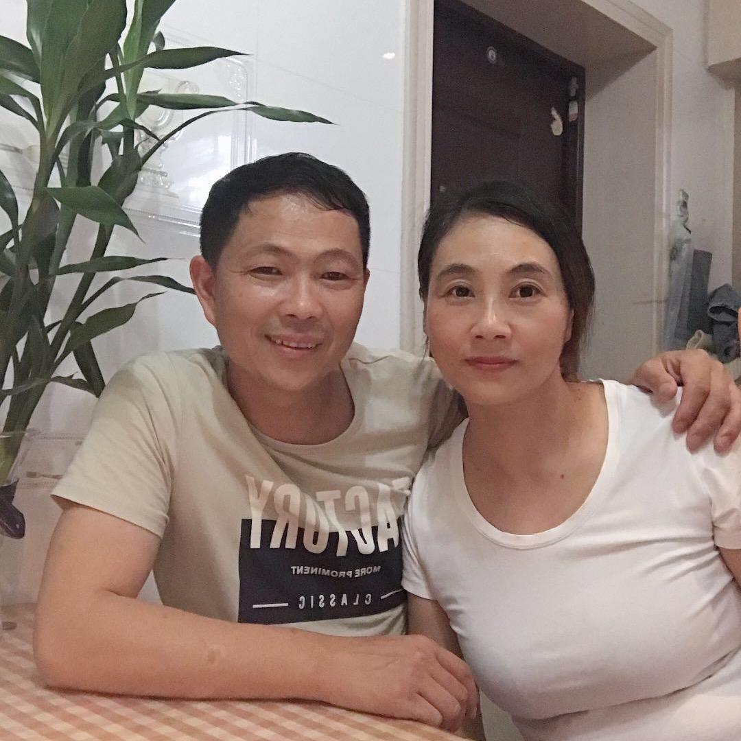 刘昌军(汽车租赁）5一55座考斯特！