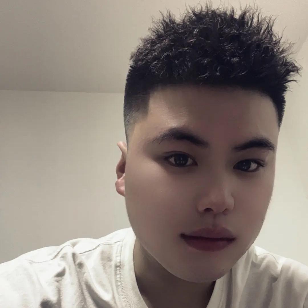 隔壁一男子❗️❗️❗️