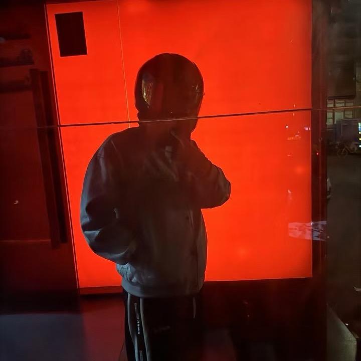 A-磊磊