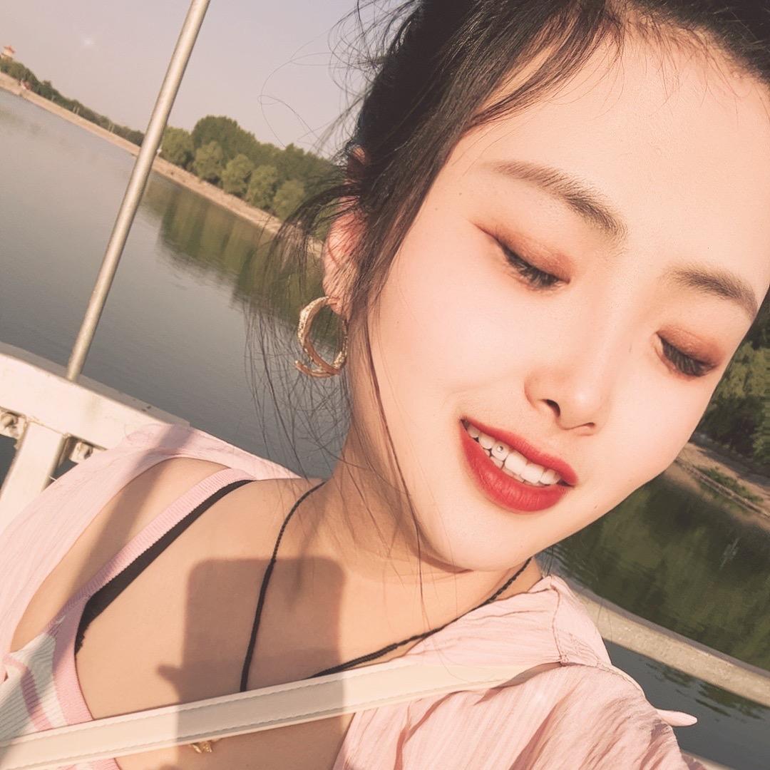 《长子胖女》