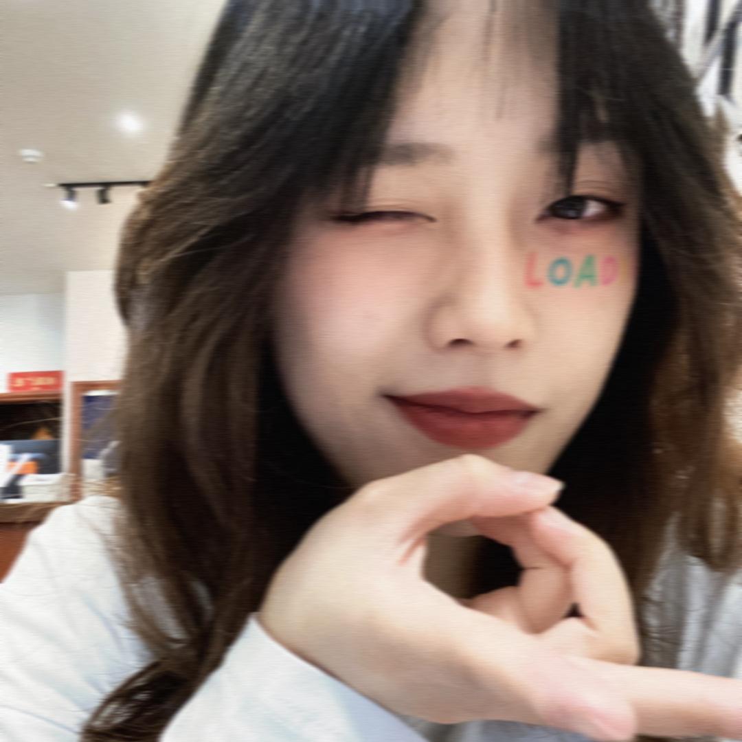 冻猫团子_Brina