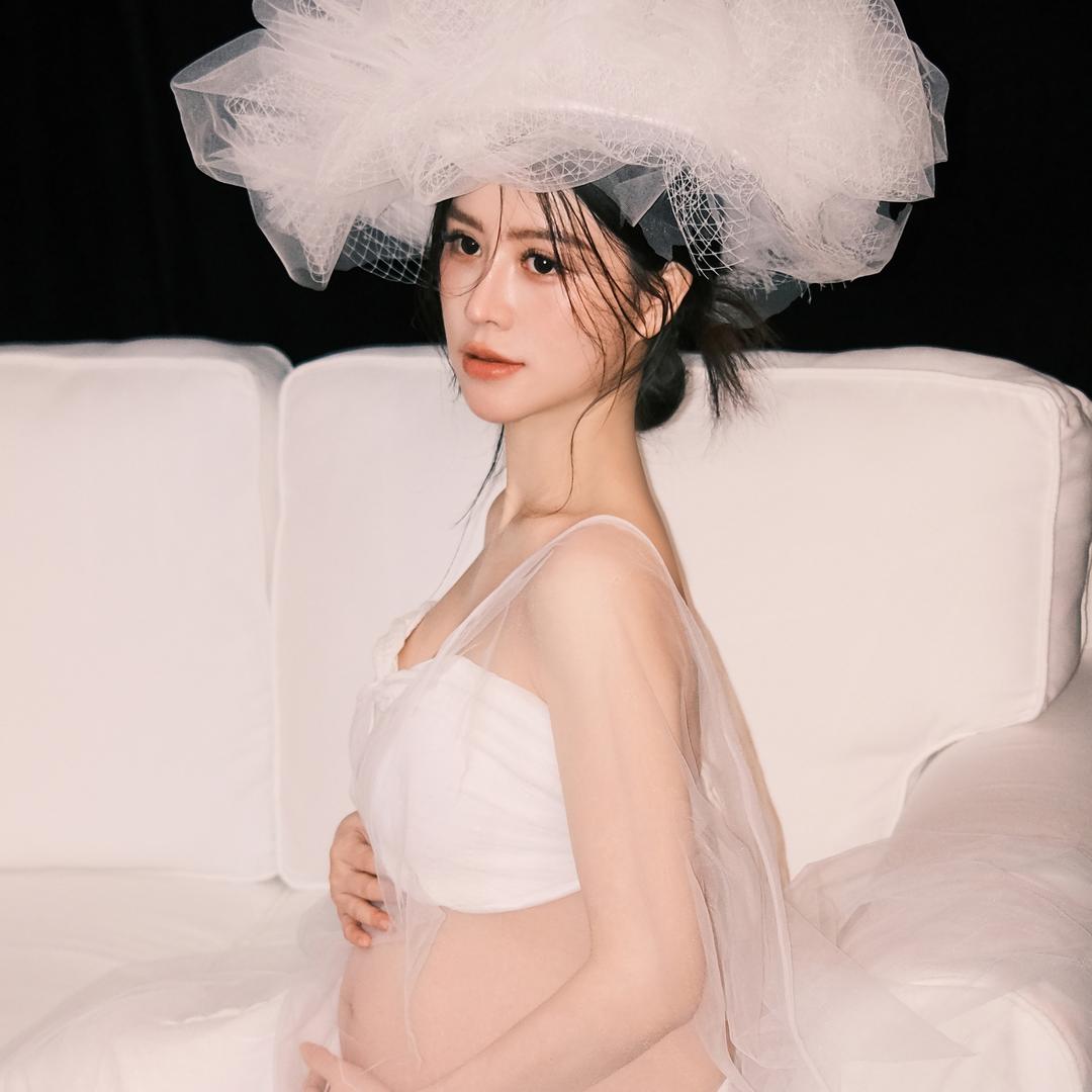 汤梅美（月子中）