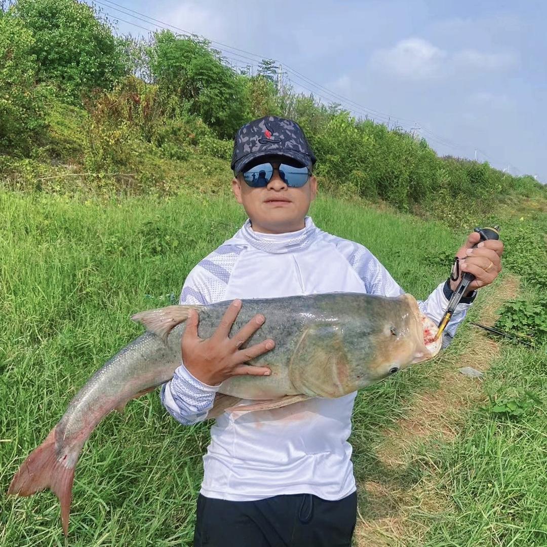蜡笔老新（钓鱼佬）
