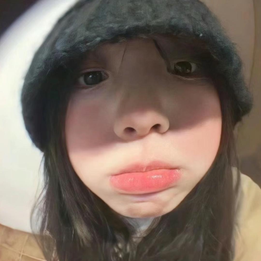 在睡觉。