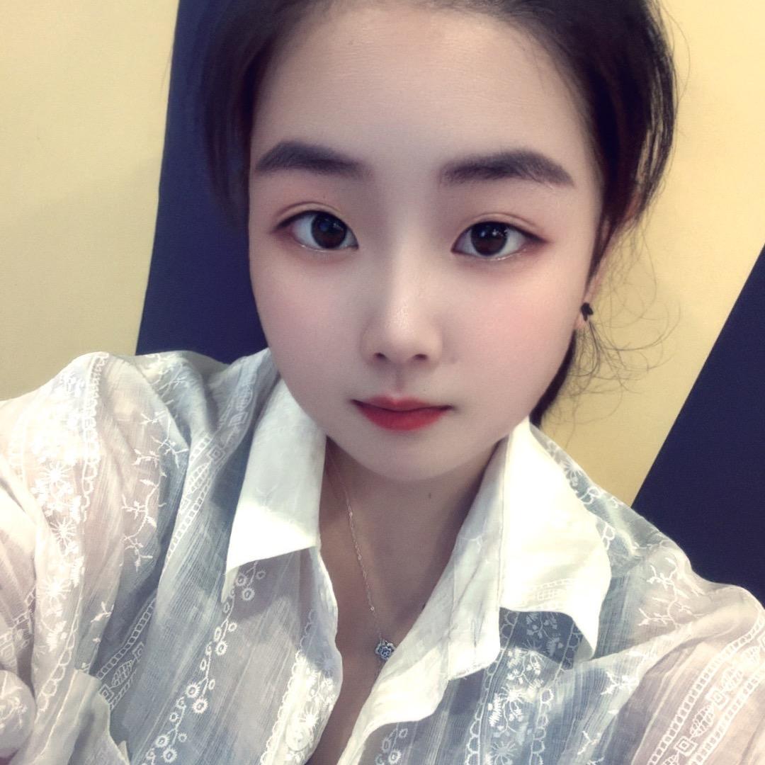李好可爱🧸
