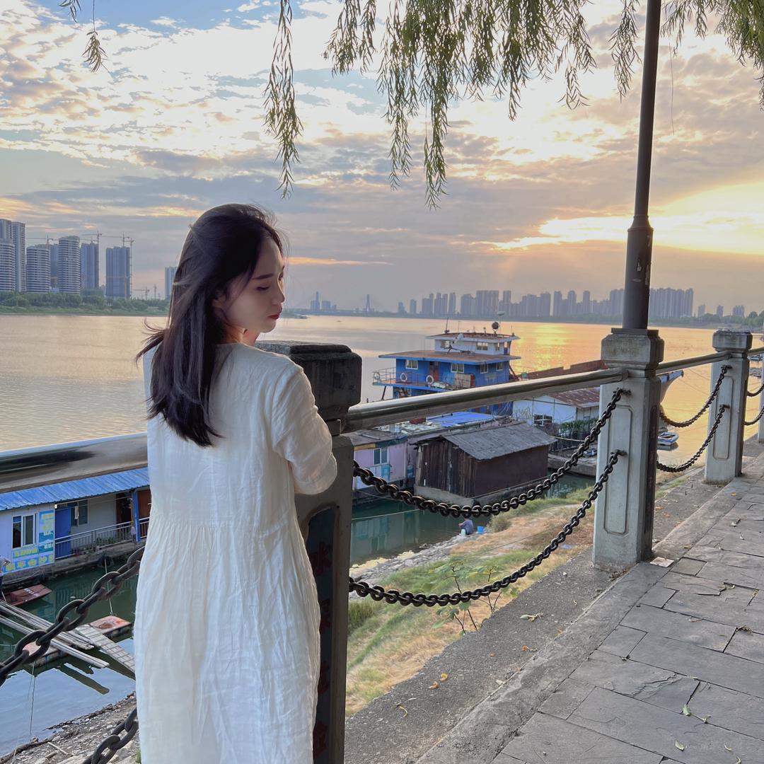 李垚垚