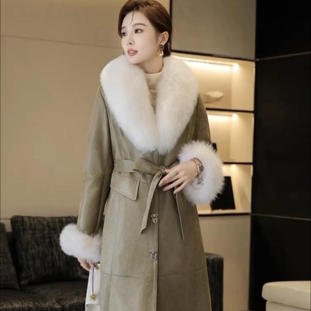 洛励诗服装店官方号