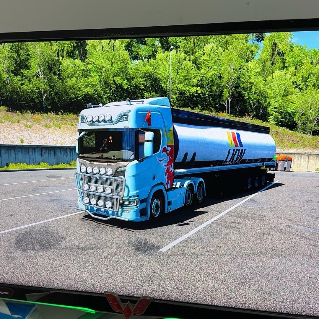 似火骄阳
