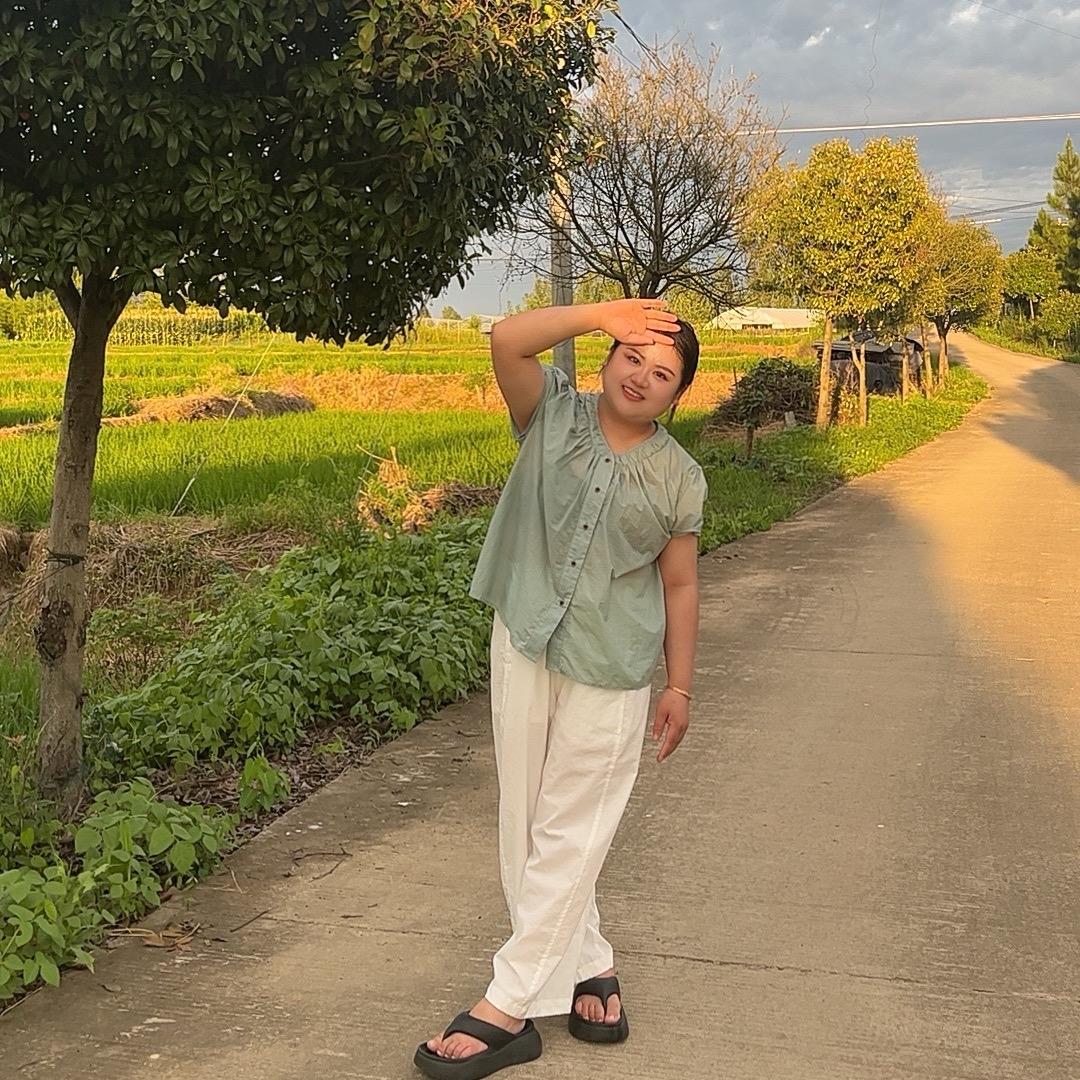 六安遇见苗苗