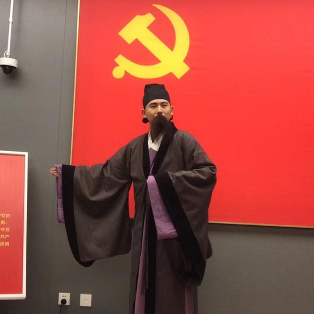 细听小六说端详